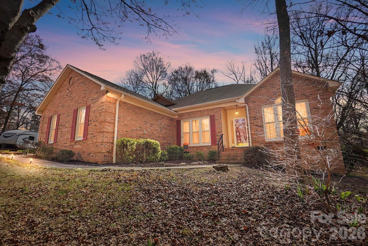 306 Old Hickory Road - Photo 1
