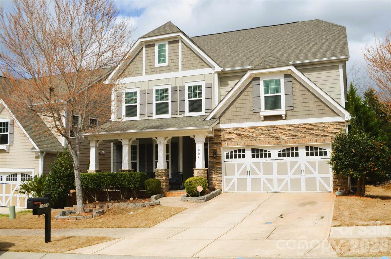 1004 Fallondale Road - Photo 1