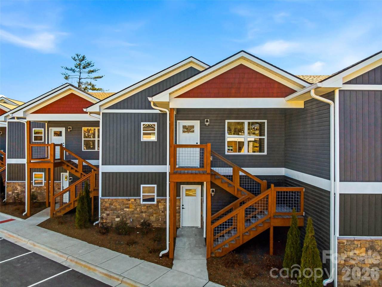 143 Carver Street - Photo 1
