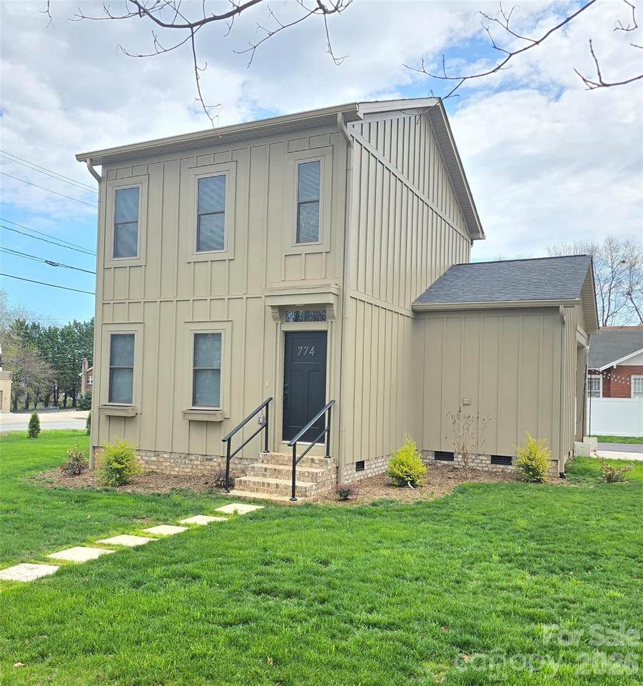 774 8th Street - Photo 1