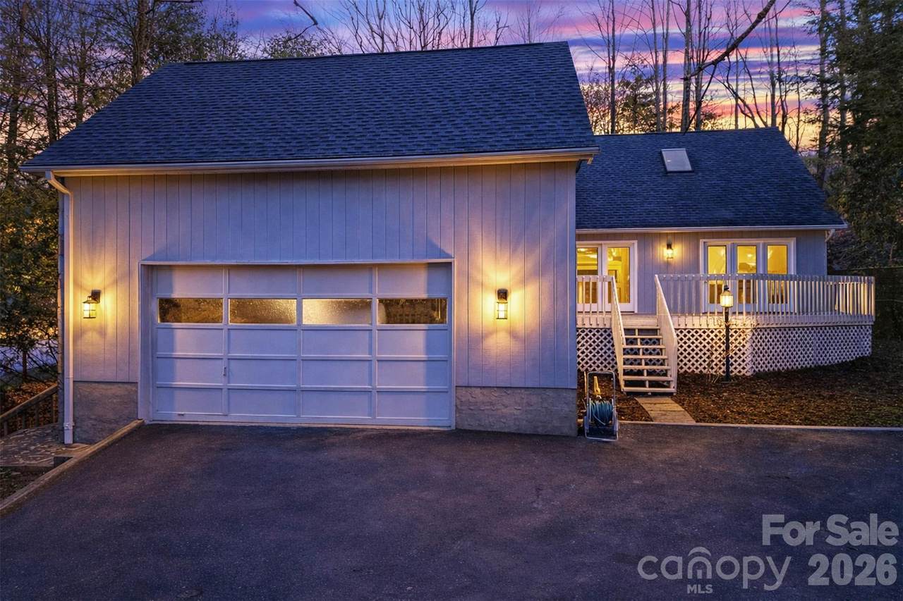 3814 Connestee Trail - Photo 1