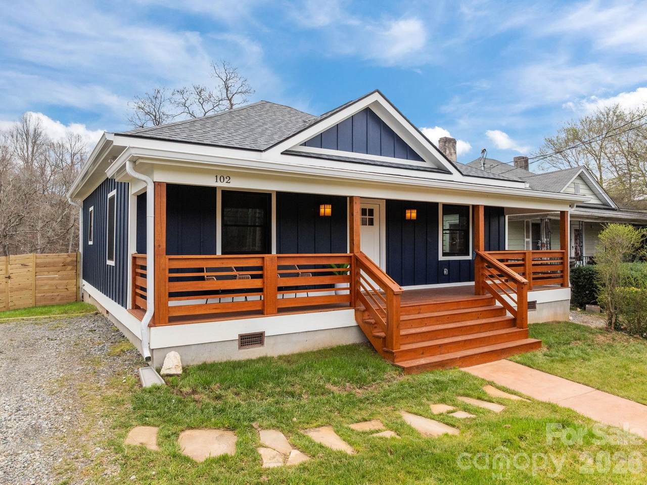 102 Clingman Avenue - Photo 1