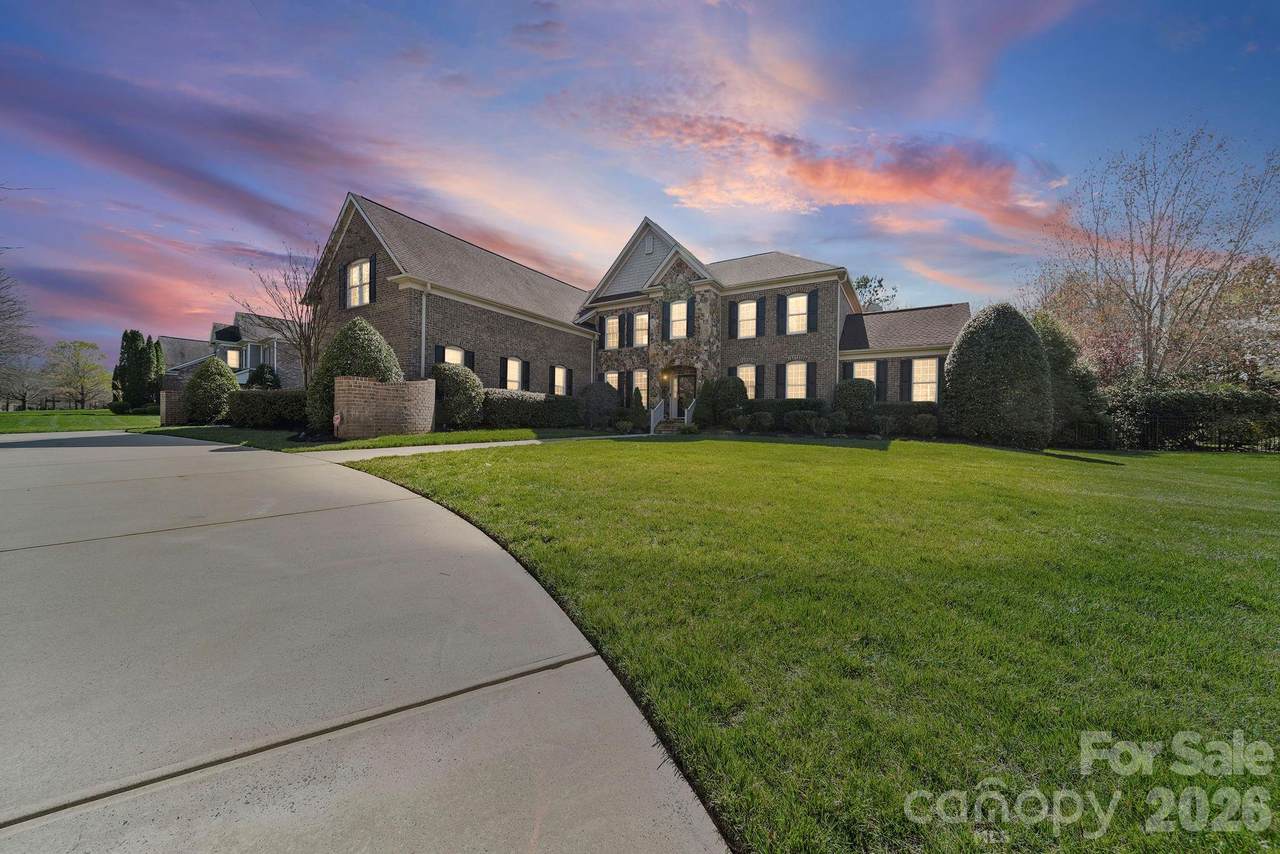 6009 Autumn Blossom Lane - Photo 1