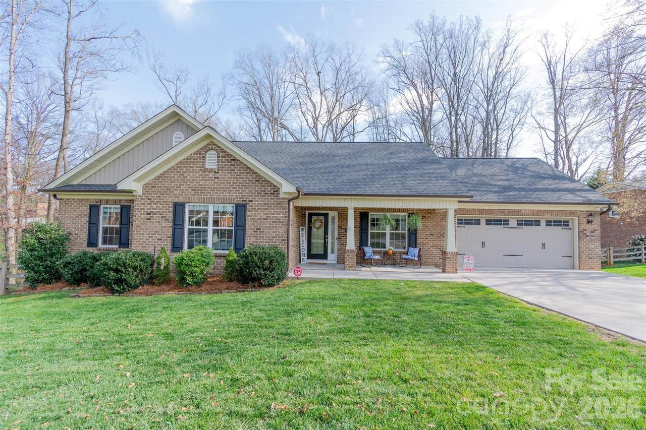 6729 Rollingwood Drive - Photo 1