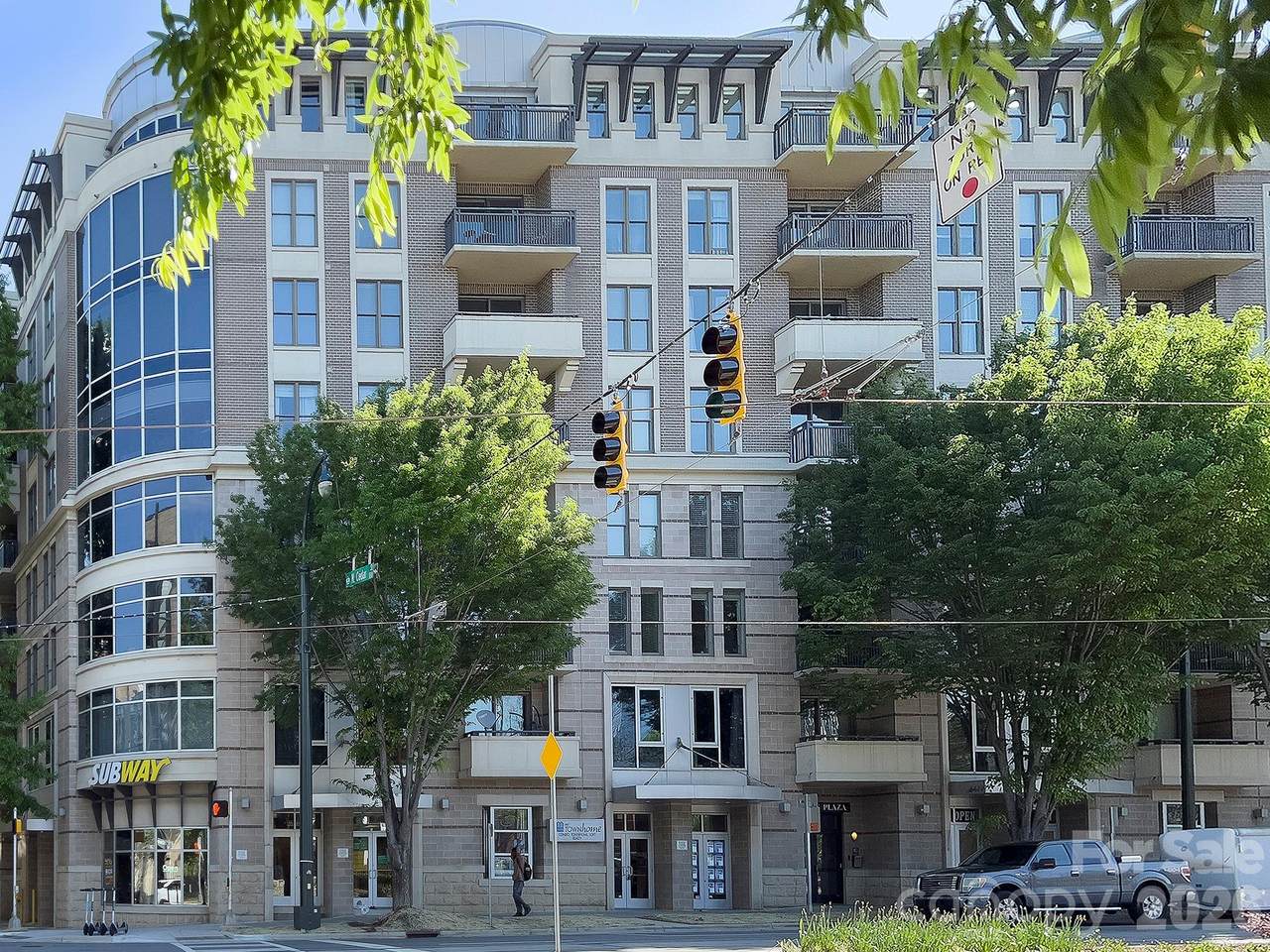 718 Trade Street - Photo 1