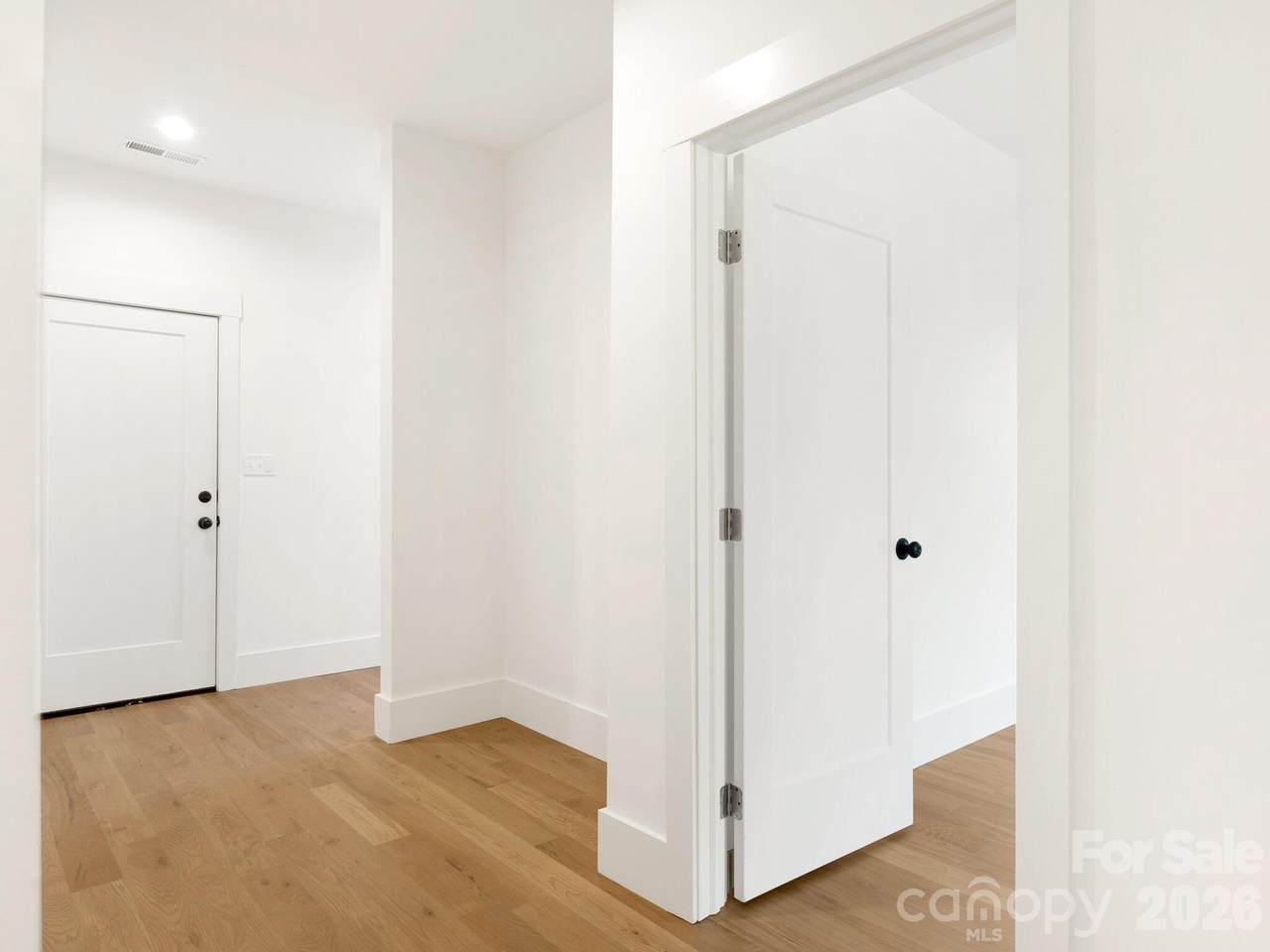 https://bt-photos.global.ssl.fastly.net/cmls/1280_boomver_1_4356749-1.jpg
