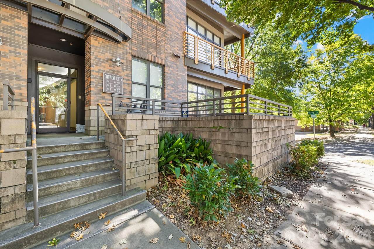 706 Davidson Street - Photo 1
