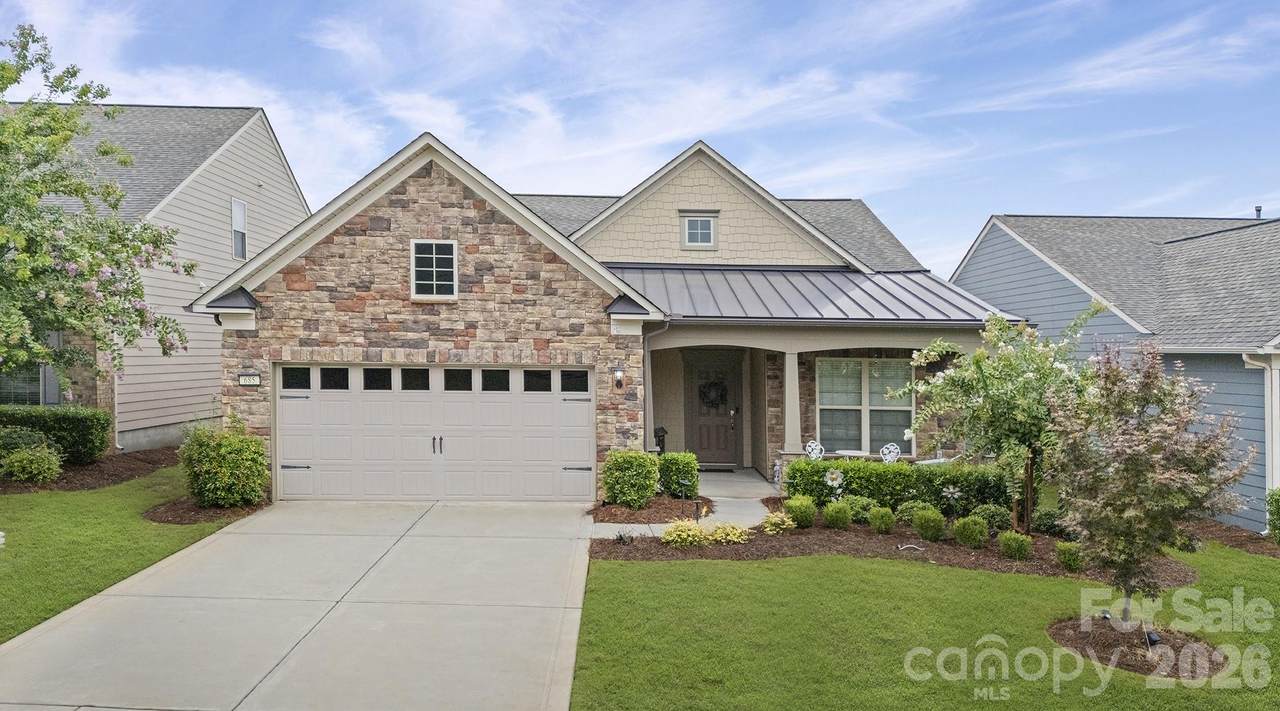 685 Birchway Drive - Photo 1