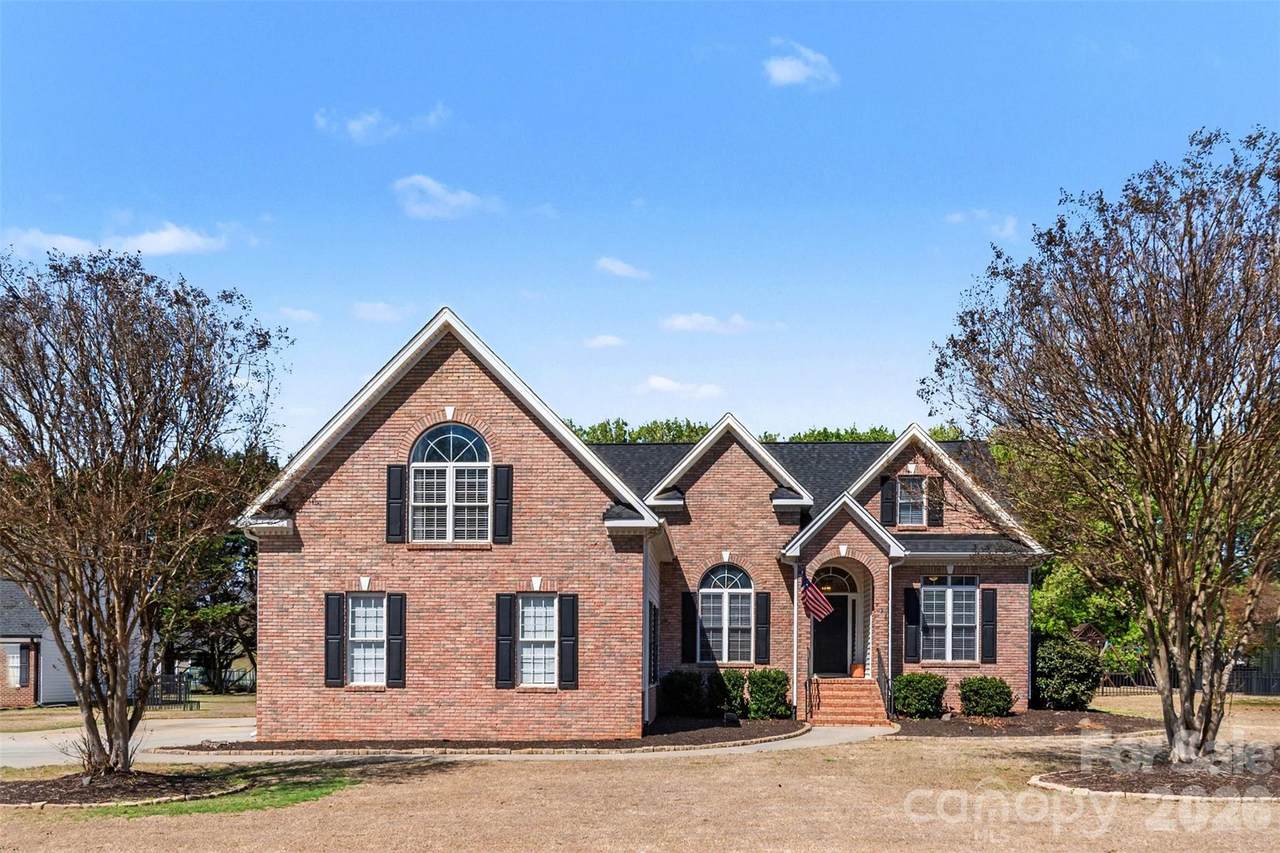736 Creekbridge Drive - Photo 1
