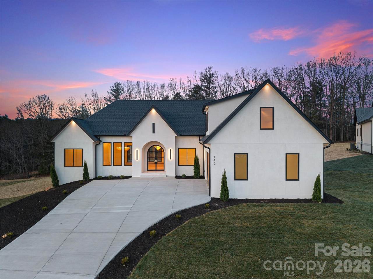 140 Golden Pasture Drive - Photo 1