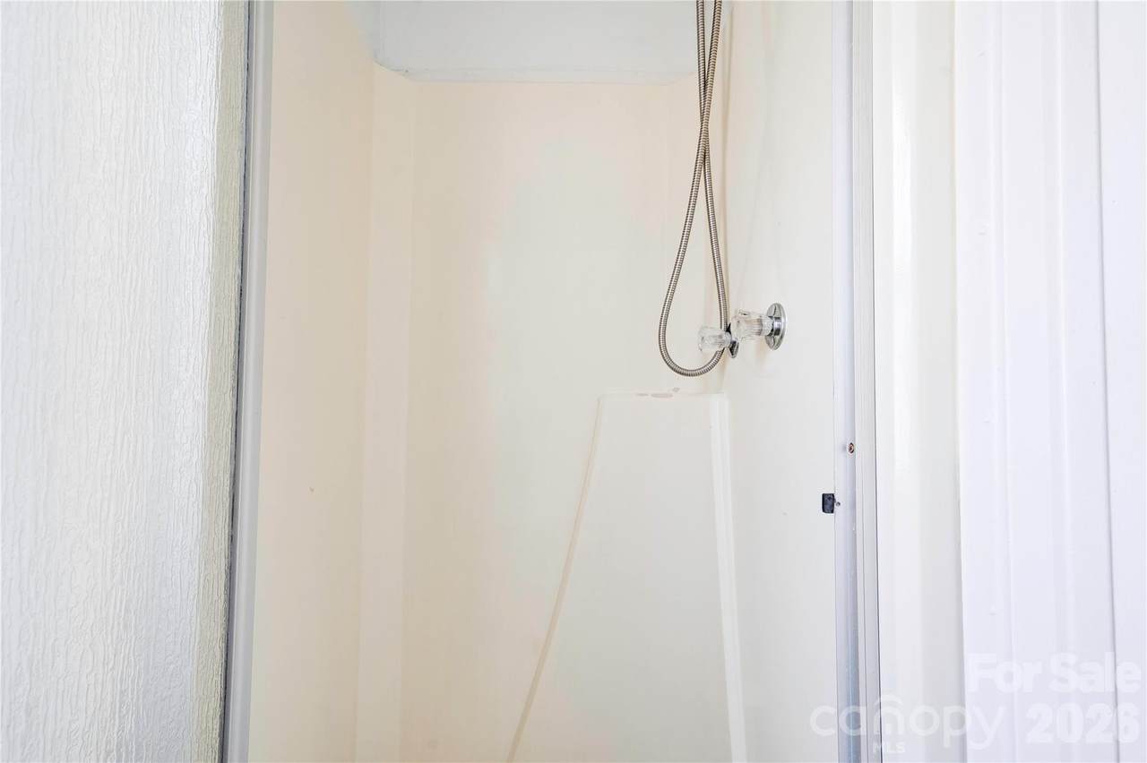 https://bt-photos.global.ssl.fastly.net/cmls/1280_boomver_1_4357982-1.jpg