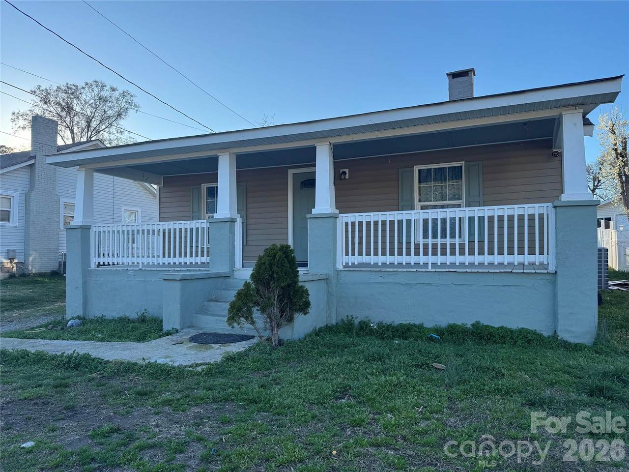 616 Barlow Avenue - Photo 1