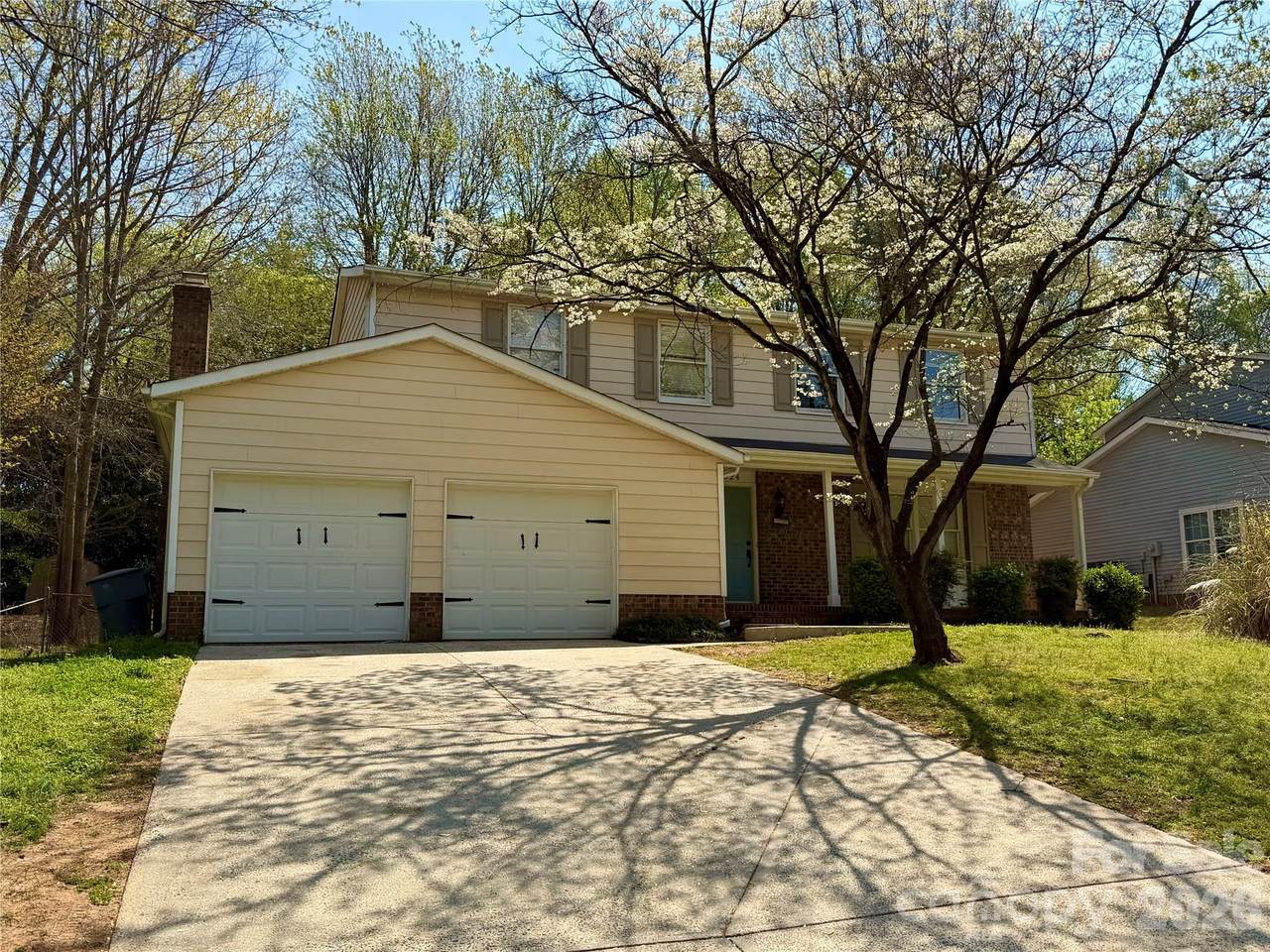 9524 Robert Burns Court - Photo 1