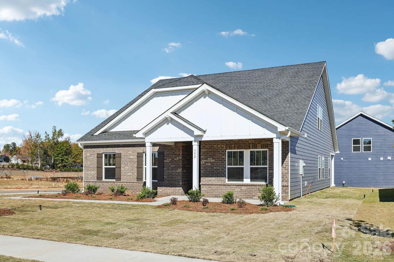 690 Darya Drive - Photo 1