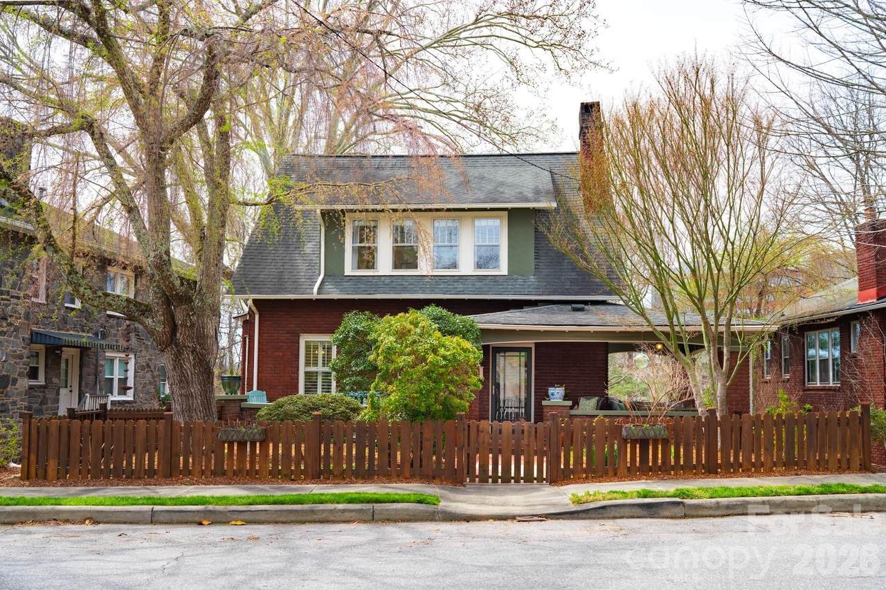 59 Forest Hill Drive - Photo 1