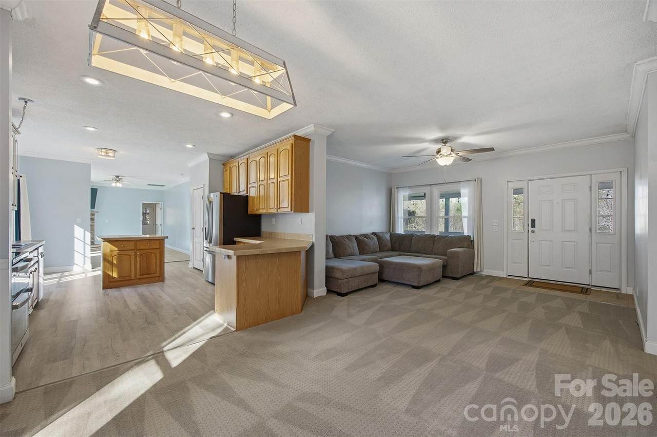 https://bt-photos.global.ssl.fastly.net/cmls/1280_boomver_1_4358592-1.jpg