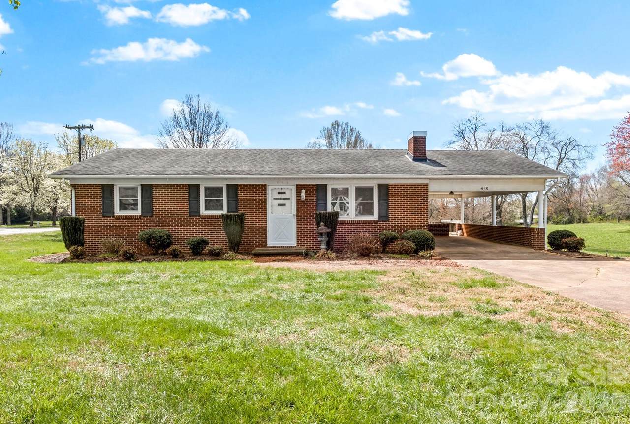 610 Nc 67 Highway - Photo 1