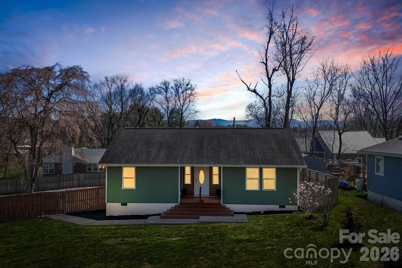 1844 Willow Road - Photo 1