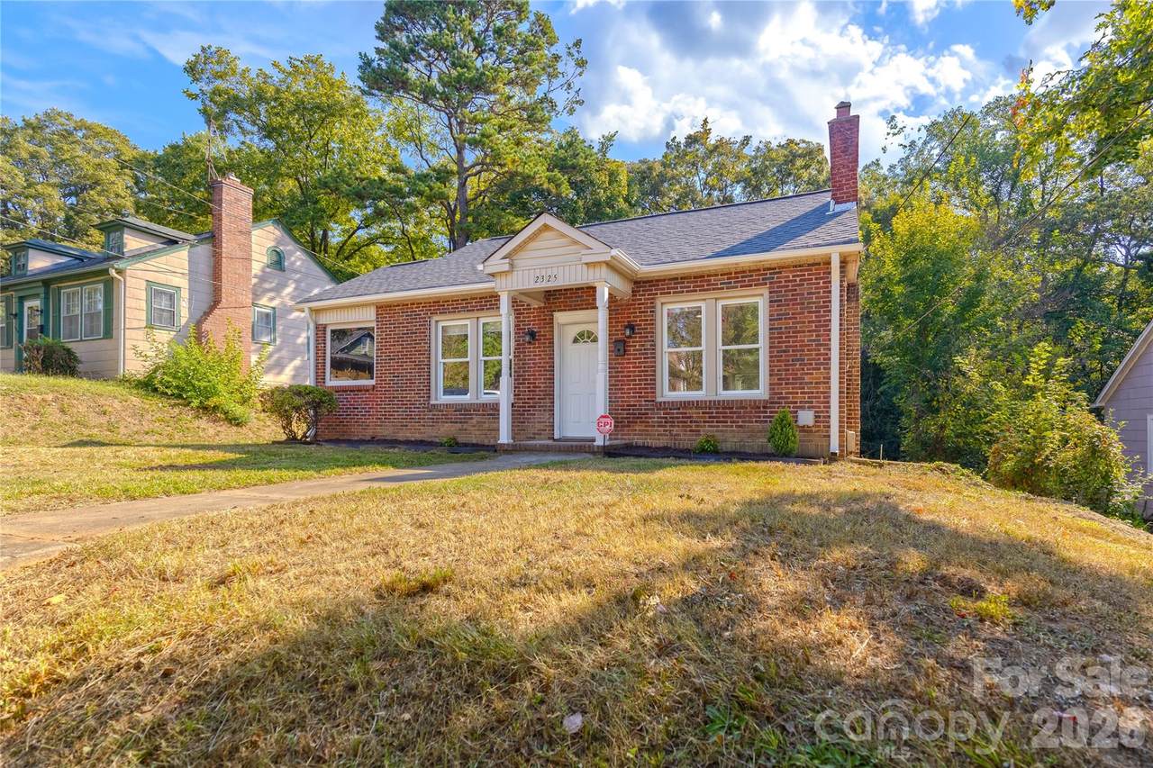 2325 Glenn Avenue - Photo 1