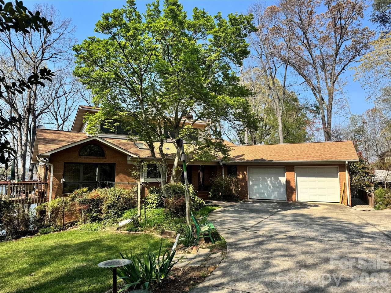 246 Digh Circle - Photo 1