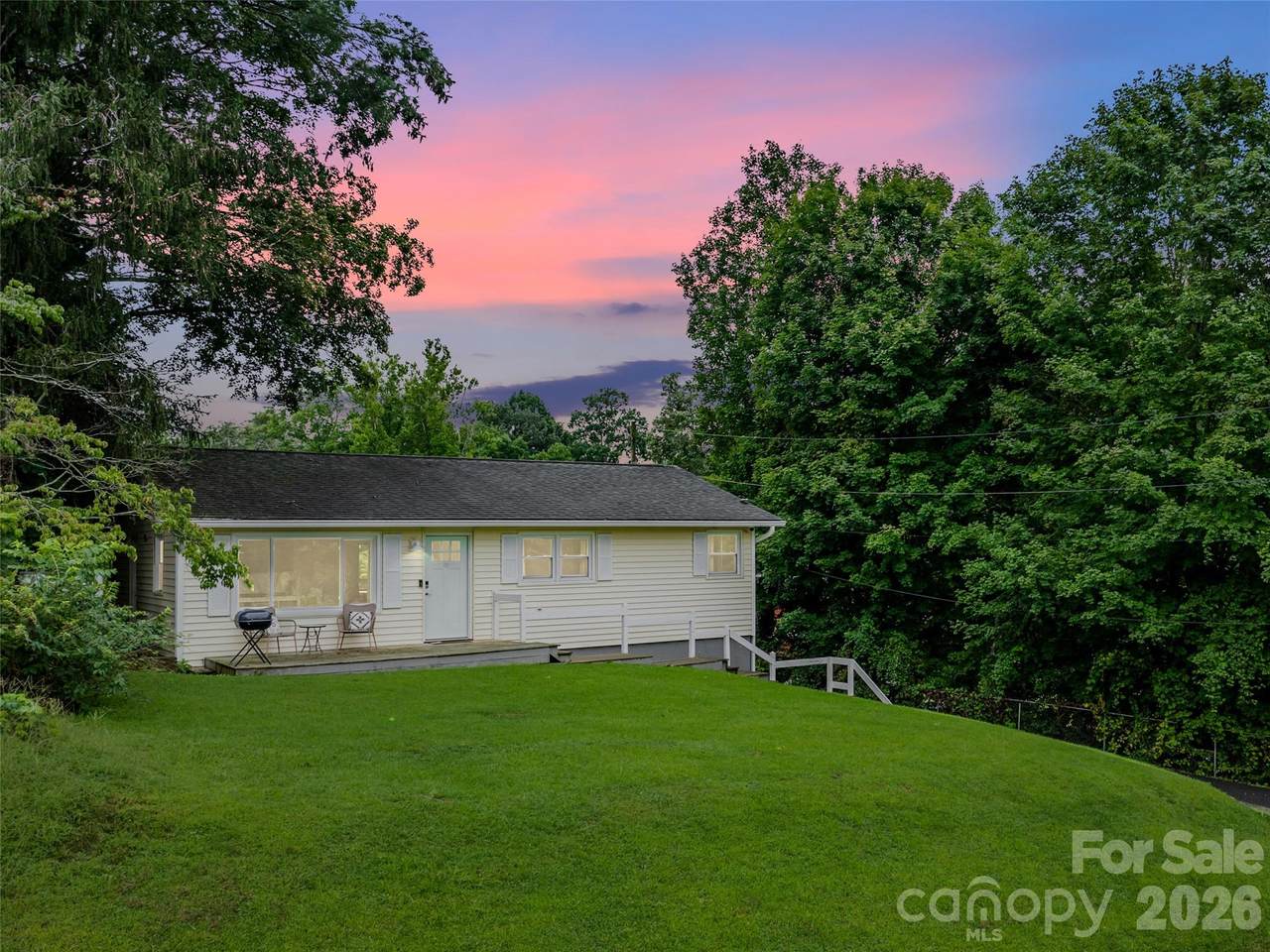 11 Oakley Dogwood Drive - Photo 1