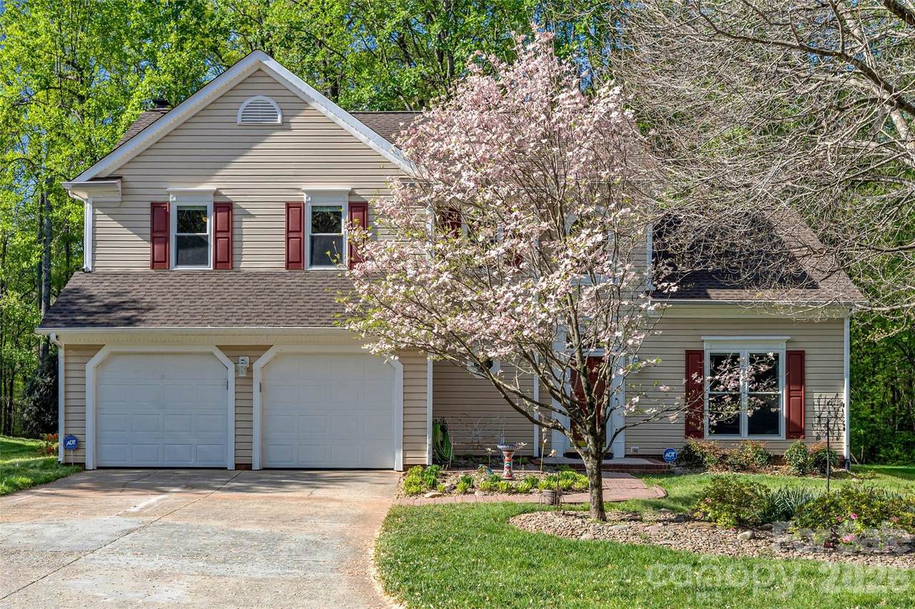8607 Piccone Brook Lane - Photo 1