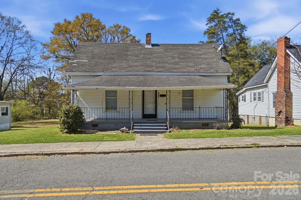 123 Highland Street - Photo 1