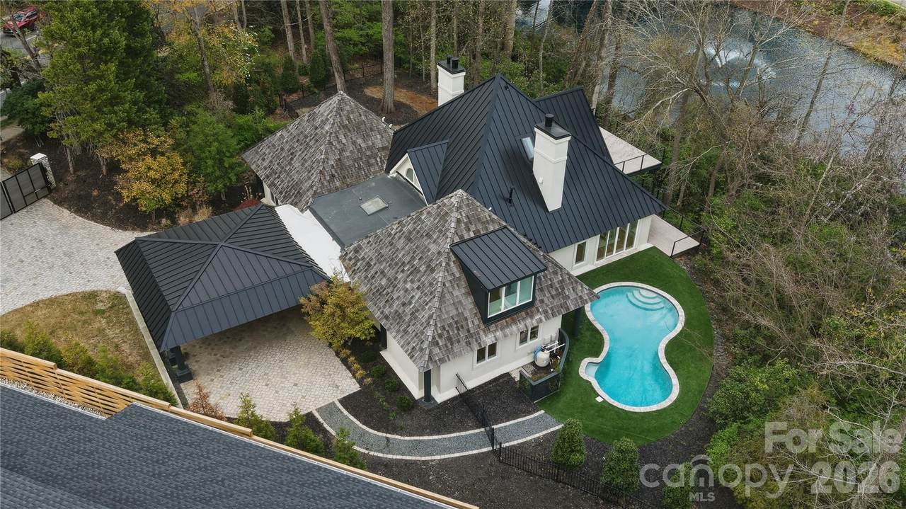 1417 Wendover Road - Photo 1