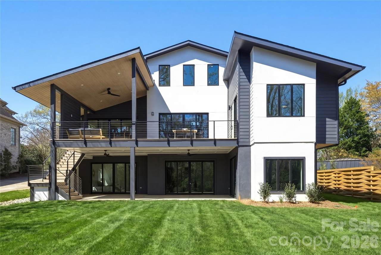 1423 Wendover Road - Photo 1