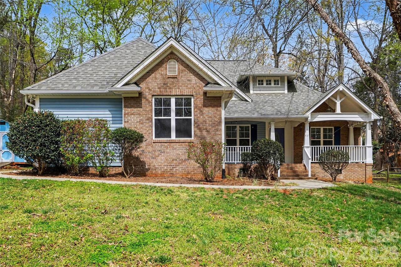 437 Hillcrest Drive - Photo 1