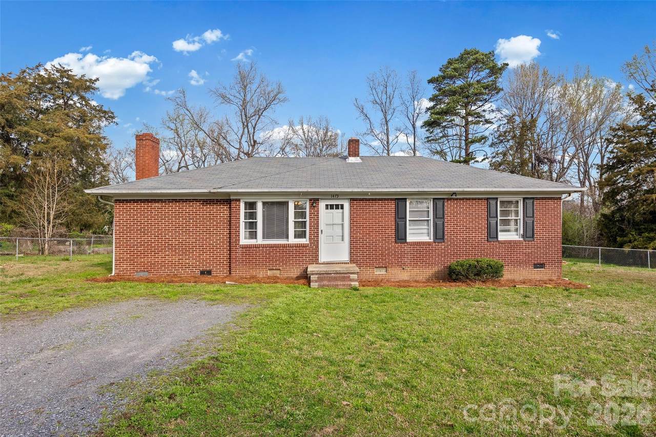 1473 Sturgis Road - Photo 1