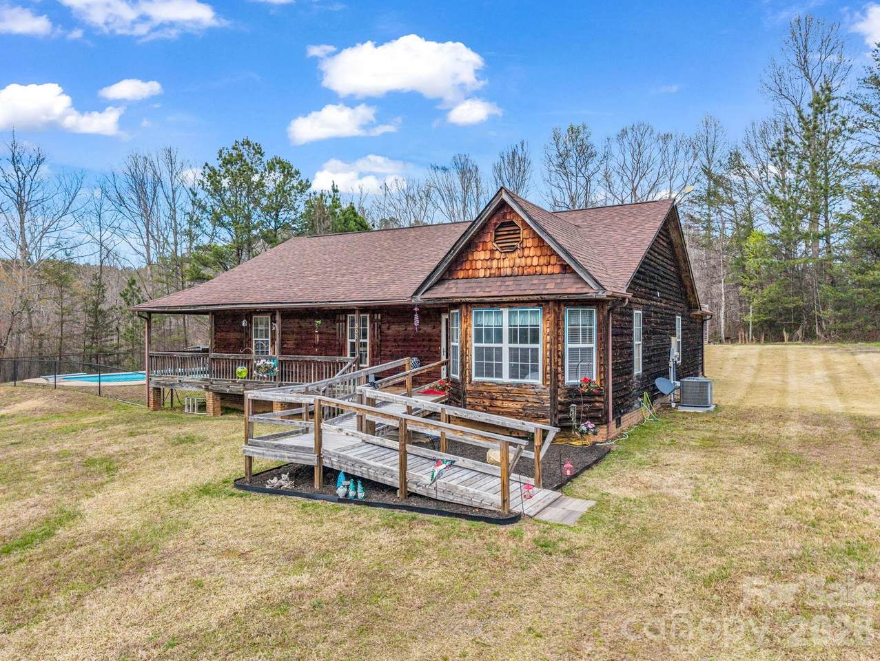 308 Frog Hollow Road - Photo 1