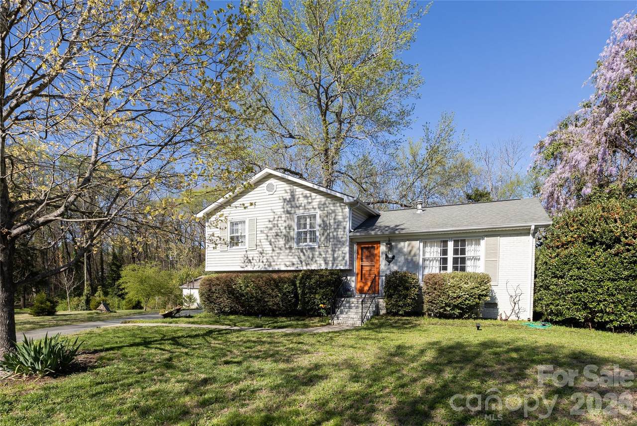6701 Rugby Lane - Photo 1