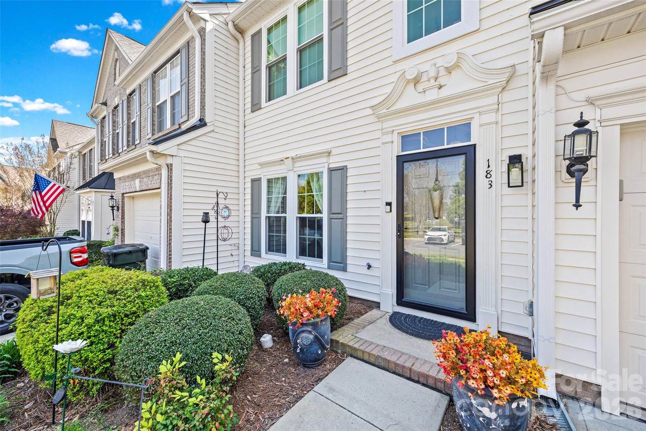 183 Autumn Falls Drive - Photo 1