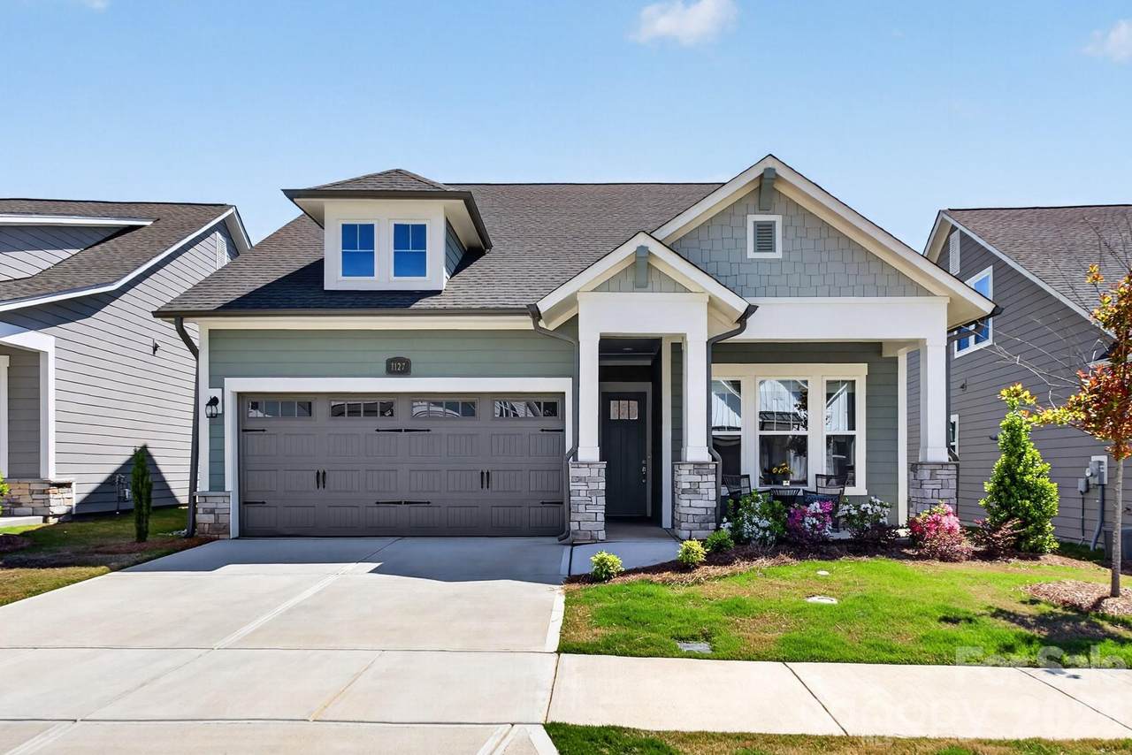 1127 Meander Lane - Photo 1