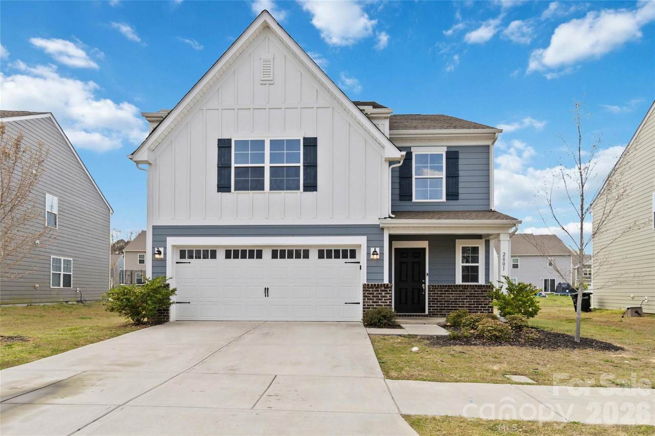 2801 Oldfield Drive - Photo 1