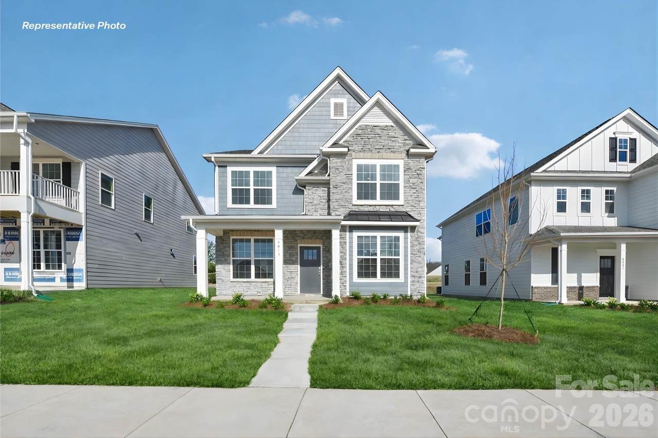 9320 Carver Avenue - Photo 1