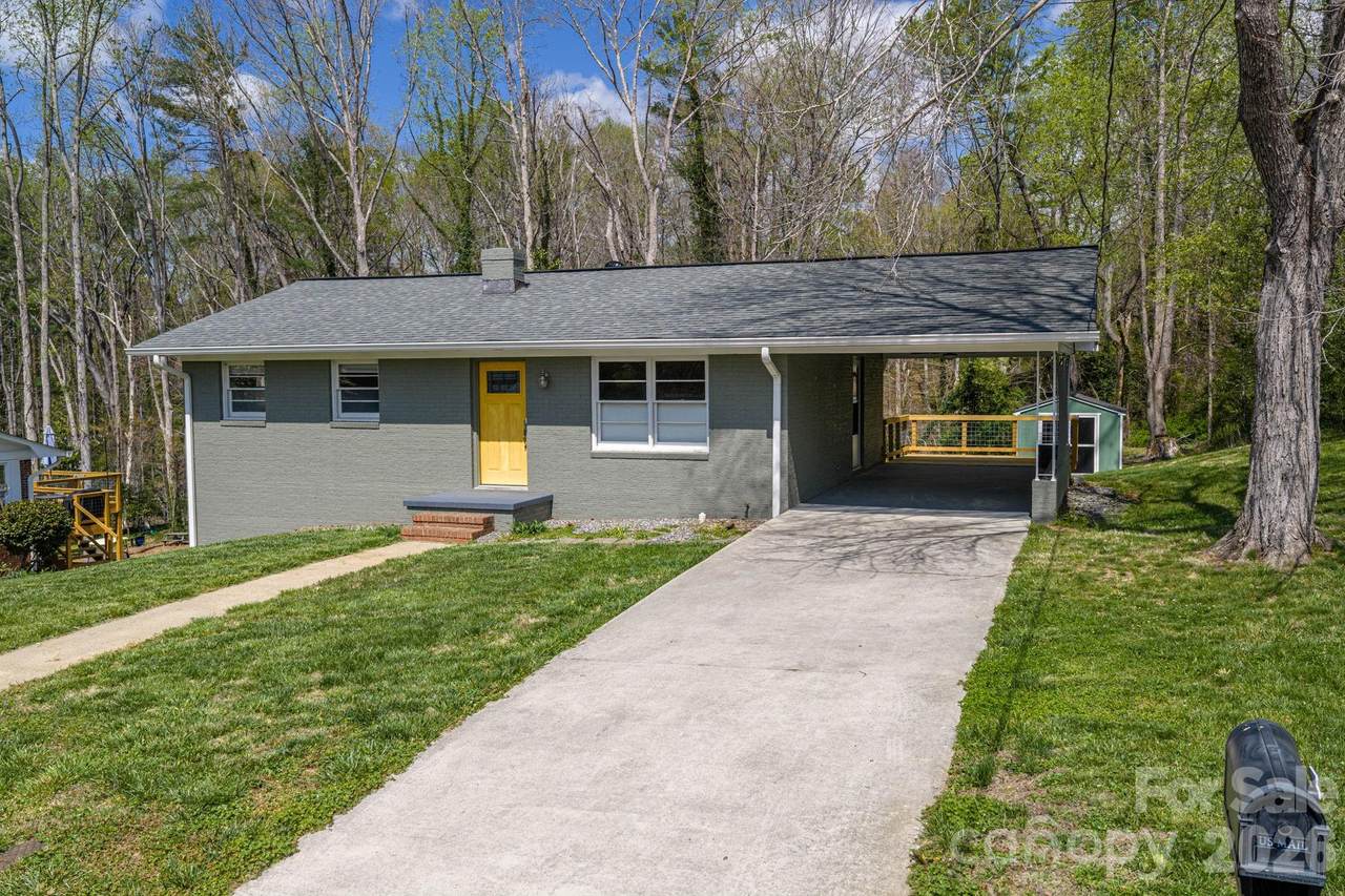 202 Clark Street - Photo 1