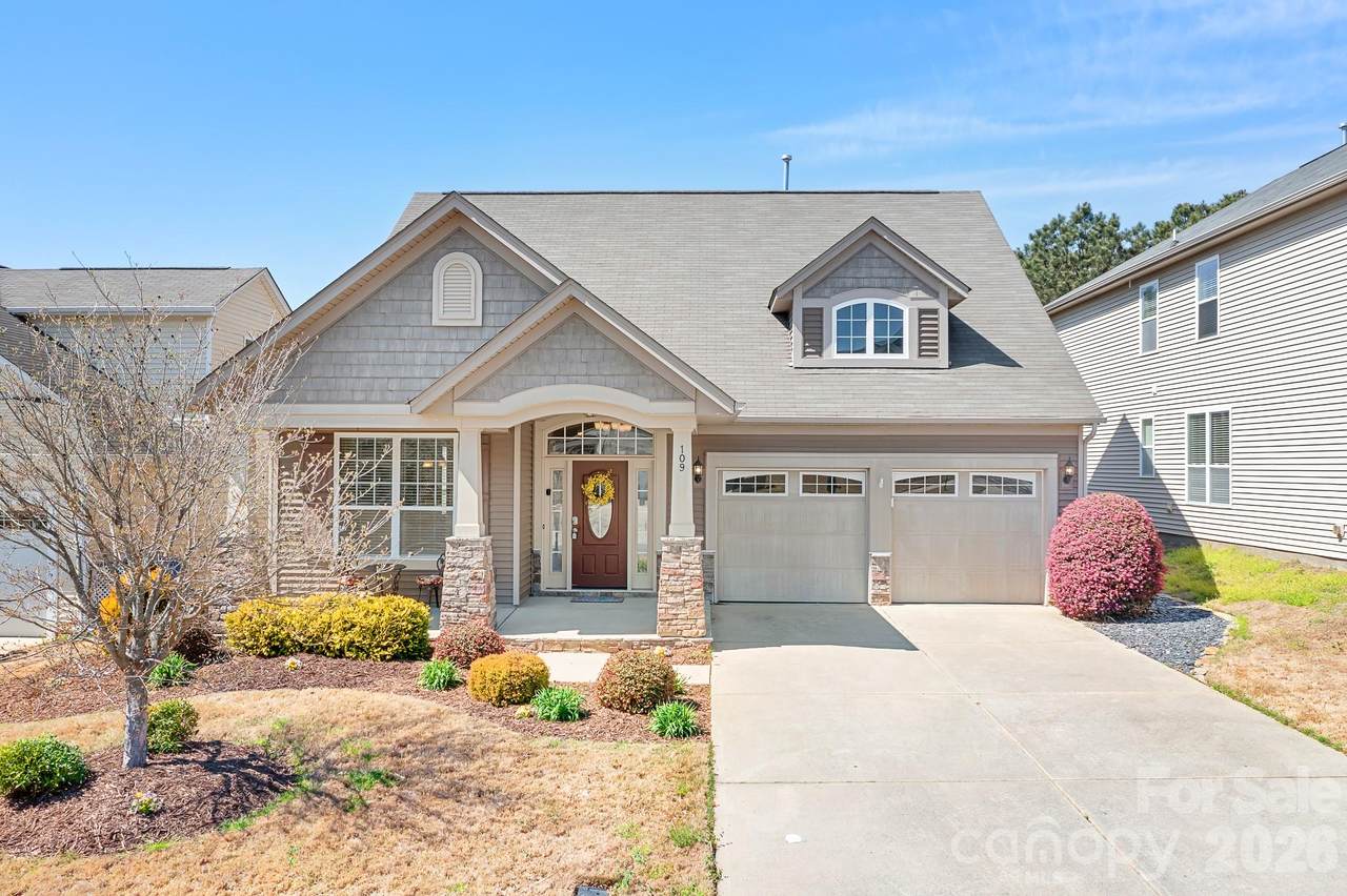 109 Edenton Lane - Photo 1