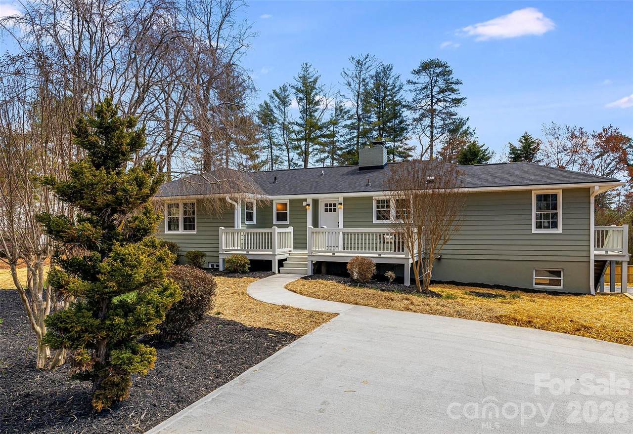 107 Balsam Road - Photo 1