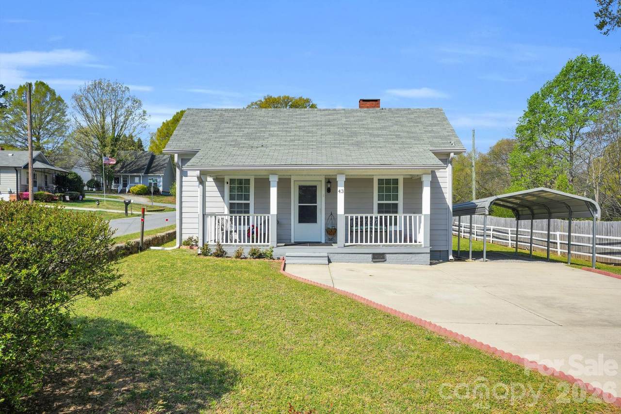 43 Mandalay Place - Photo 1