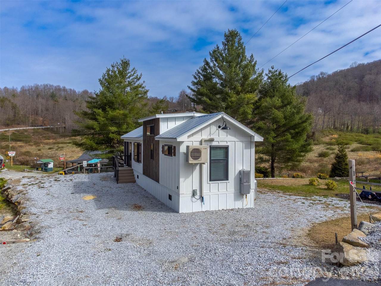 122 Mountain Breeze Ridge - Photo 1