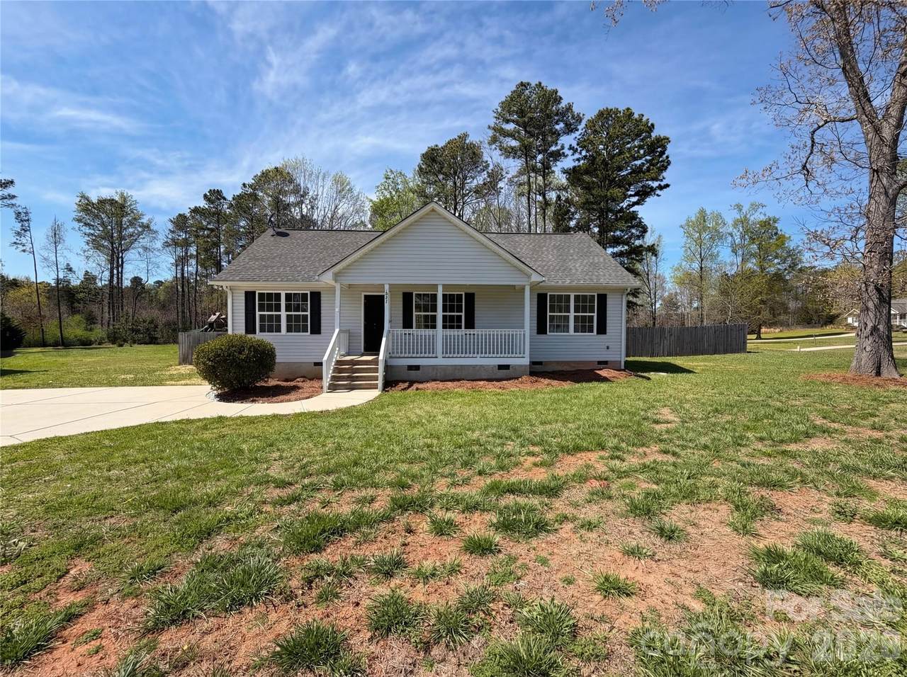 307 Rhea Road - Photo 1