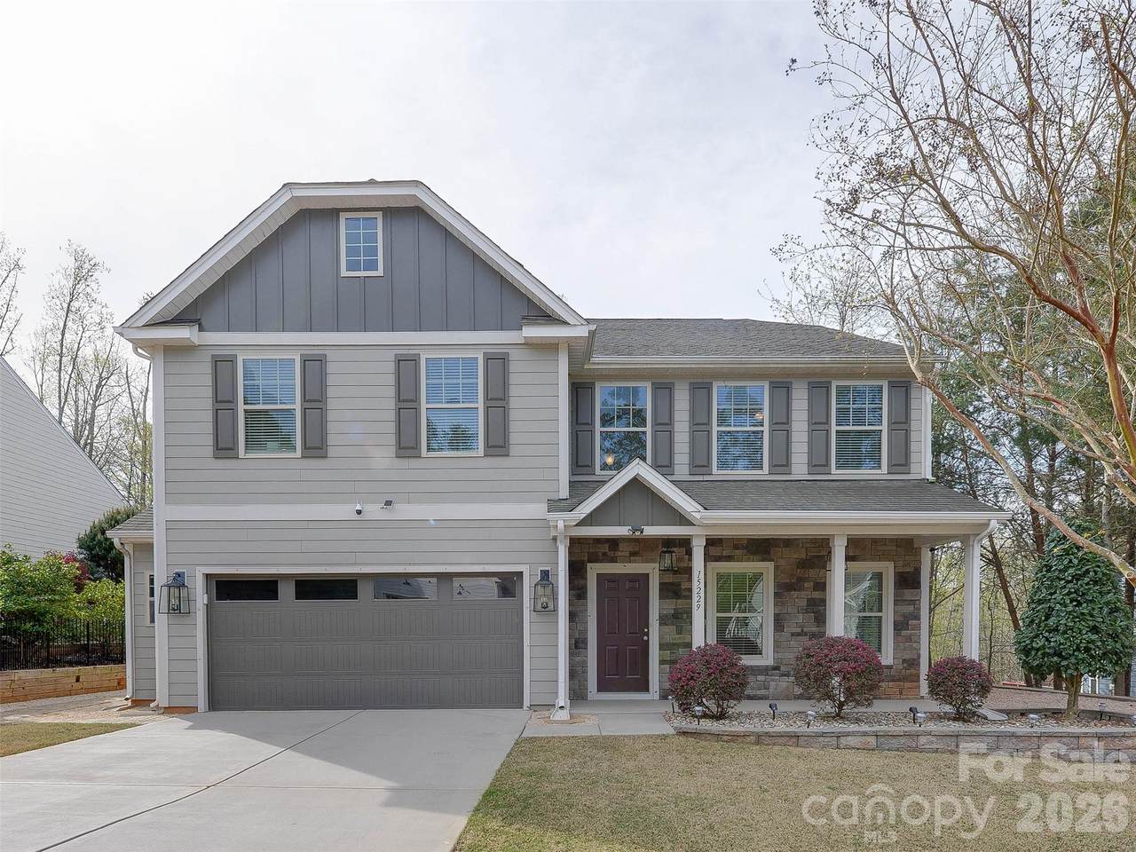 15229 Windward Lane - Photo 1