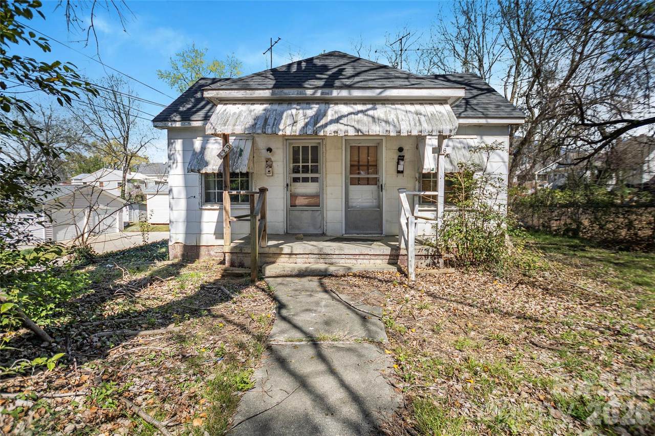120 Steele Street - Photo 1