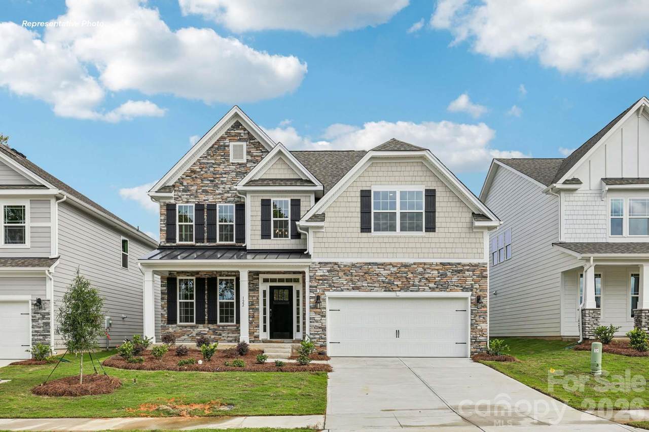120 Ventnor Way - Photo 1