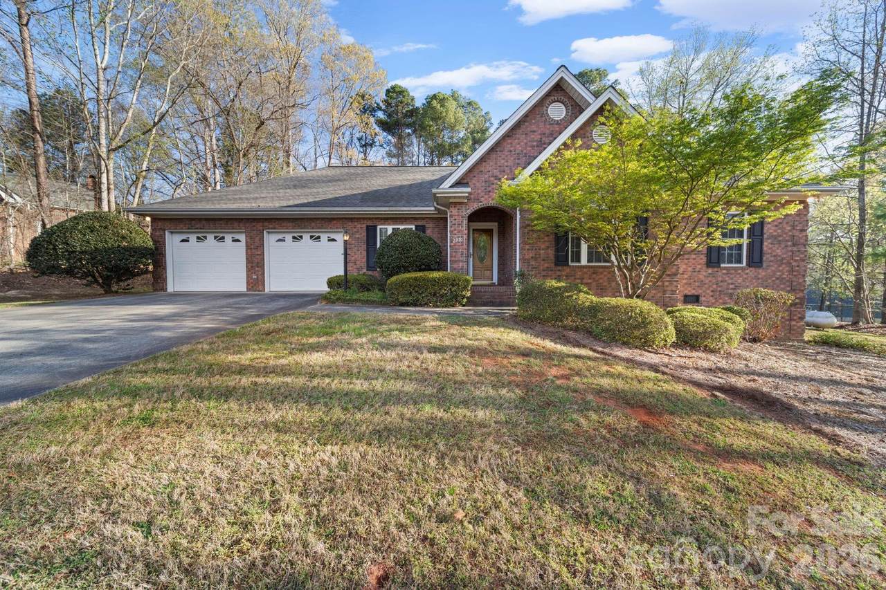 2910 Noritake Trail - Photo 1