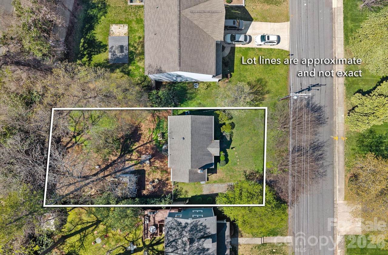 2818 Shenandoah Avenue - Photo 1