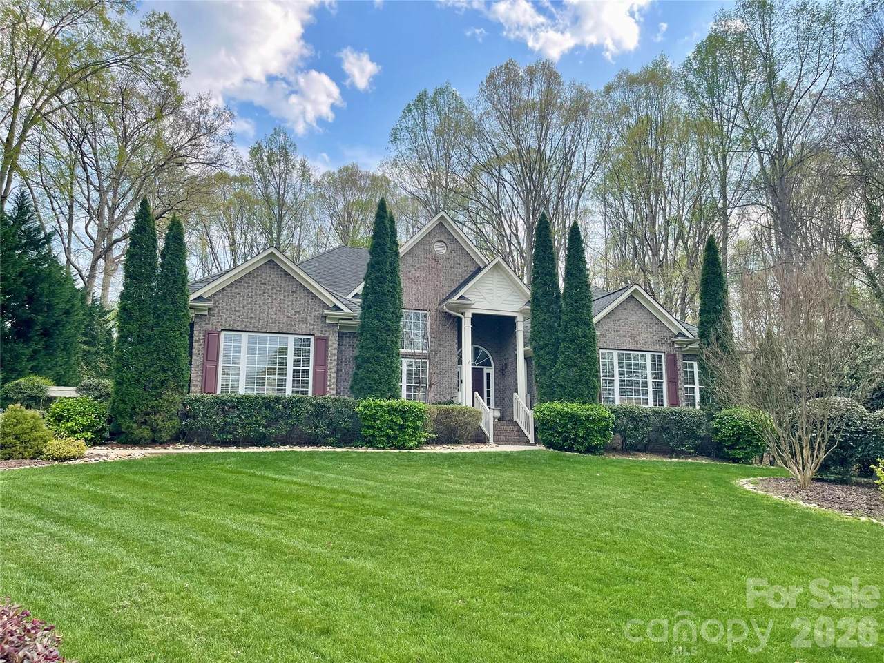 176 Patternote Road - Photo 1