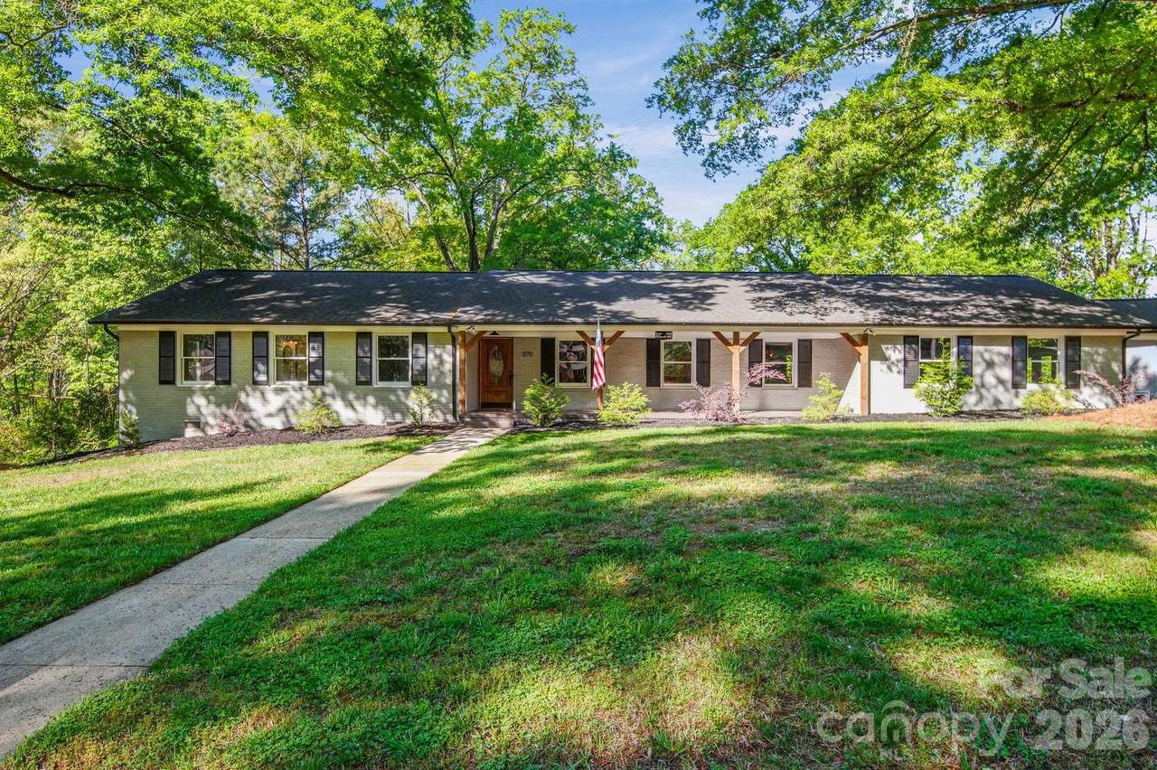 570 Crestside Drive - Photo 1